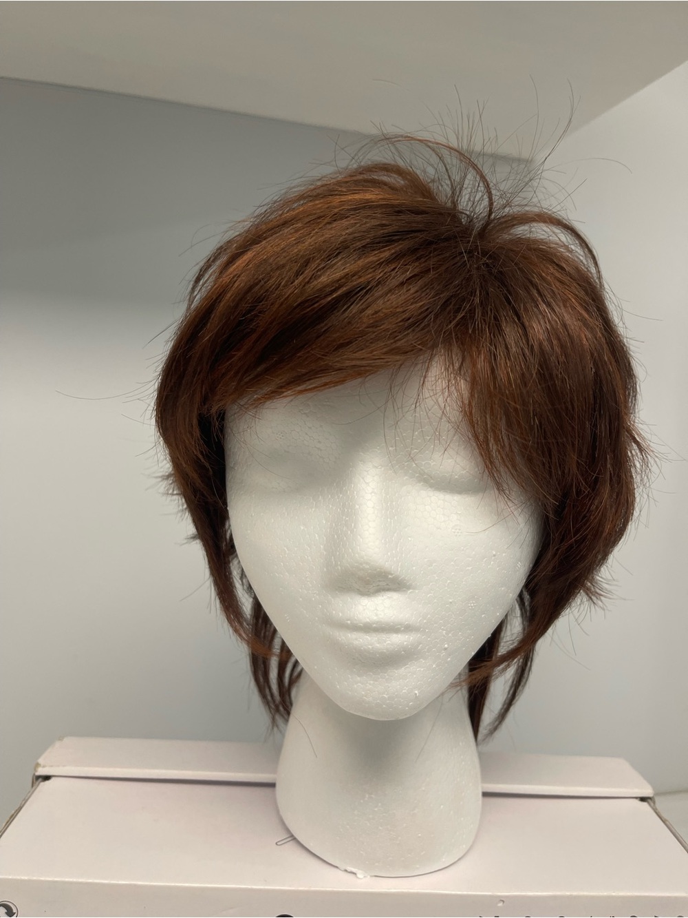 Chestnut Brown Short Layered Women's Wig - Natural Shine